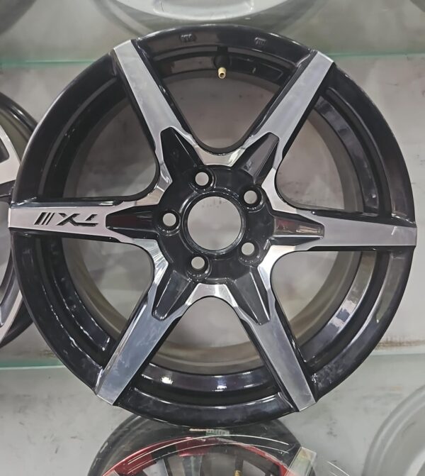 Size 15 / 4nut 100 PCD