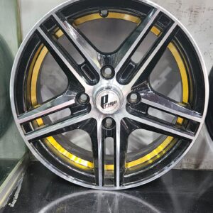 Size 13 / 4nut 100 PCD