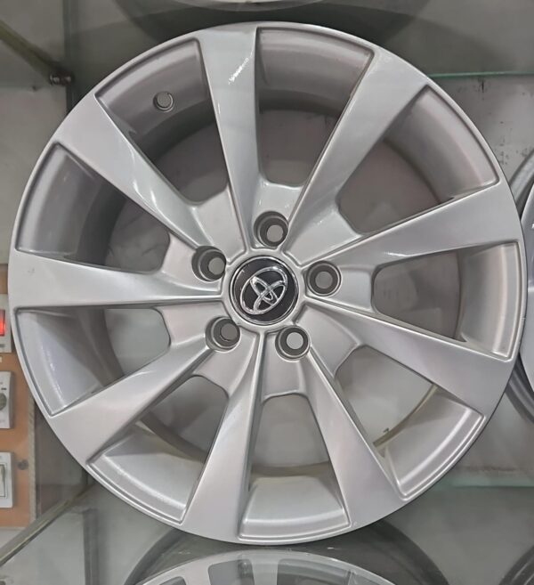 Size 15 / 4nut 100 PCD