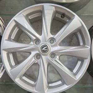 Size 15 / 4nut 100 PCD