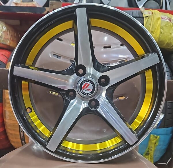 Size 15 / 4nut 100 PCD