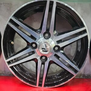 Size 13 / 4nut 100 PCD