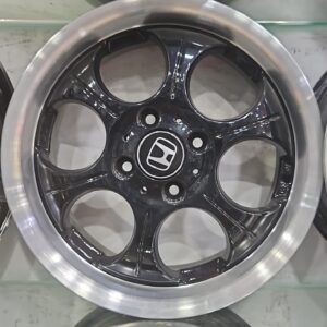 Size 15 / 4nut 100 PCD