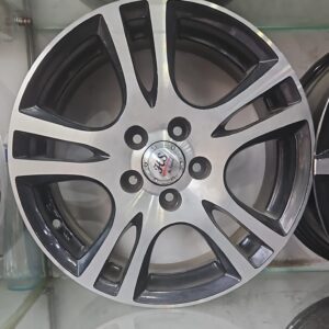 Size 15 / 4nut 100 PCD