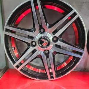 Size 13 / 4nut 100 PCD