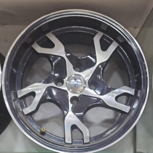 Size 15 / 4nut 100 PCD