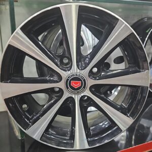 Size 13 / 4nut 114 PCD